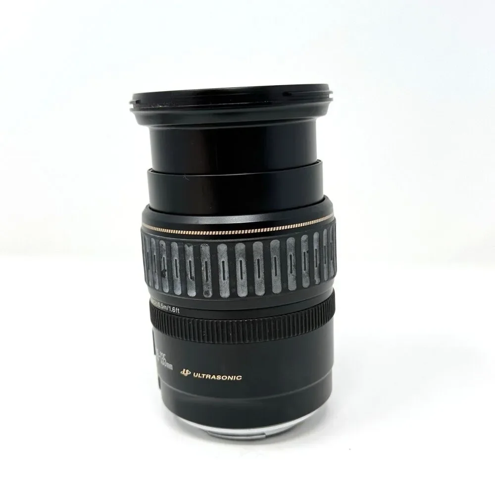 Canon EF 28-135mm f3.5-5.6 IS USM Zoom Lens Caps Filter